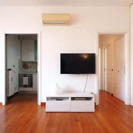 Ampio Bilocale City Life - Mirable Pm Milano Ngoại thất bức ảnh