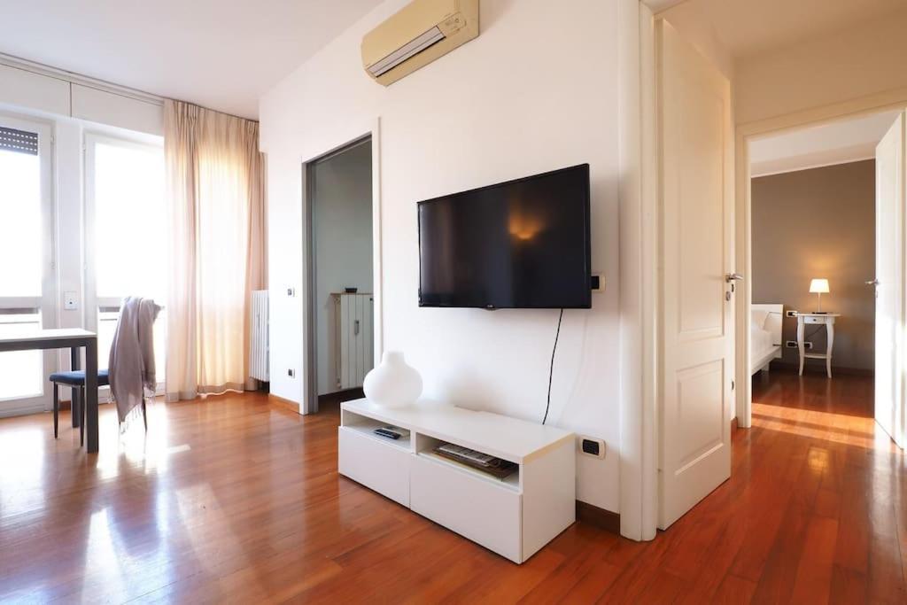 Ampio Bilocale City Life - Mirable Pm Milano Ngoại thất bức ảnh