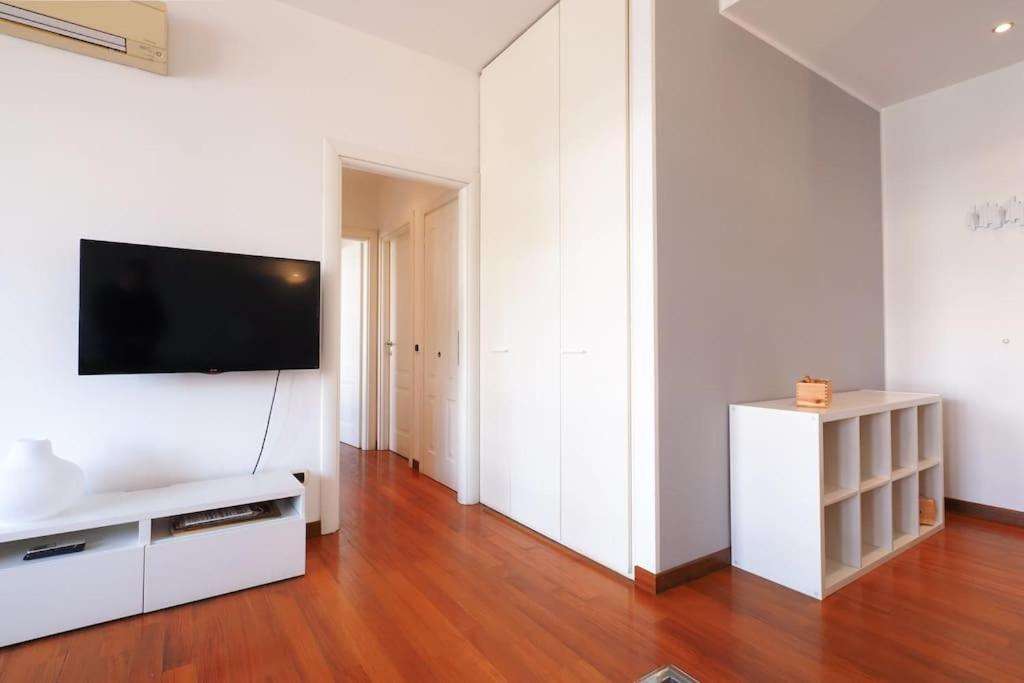 Ampio Bilocale City Life - Mirable Pm Milano Ngoại thất bức ảnh